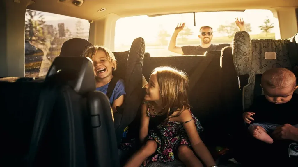 happy kids while traveling