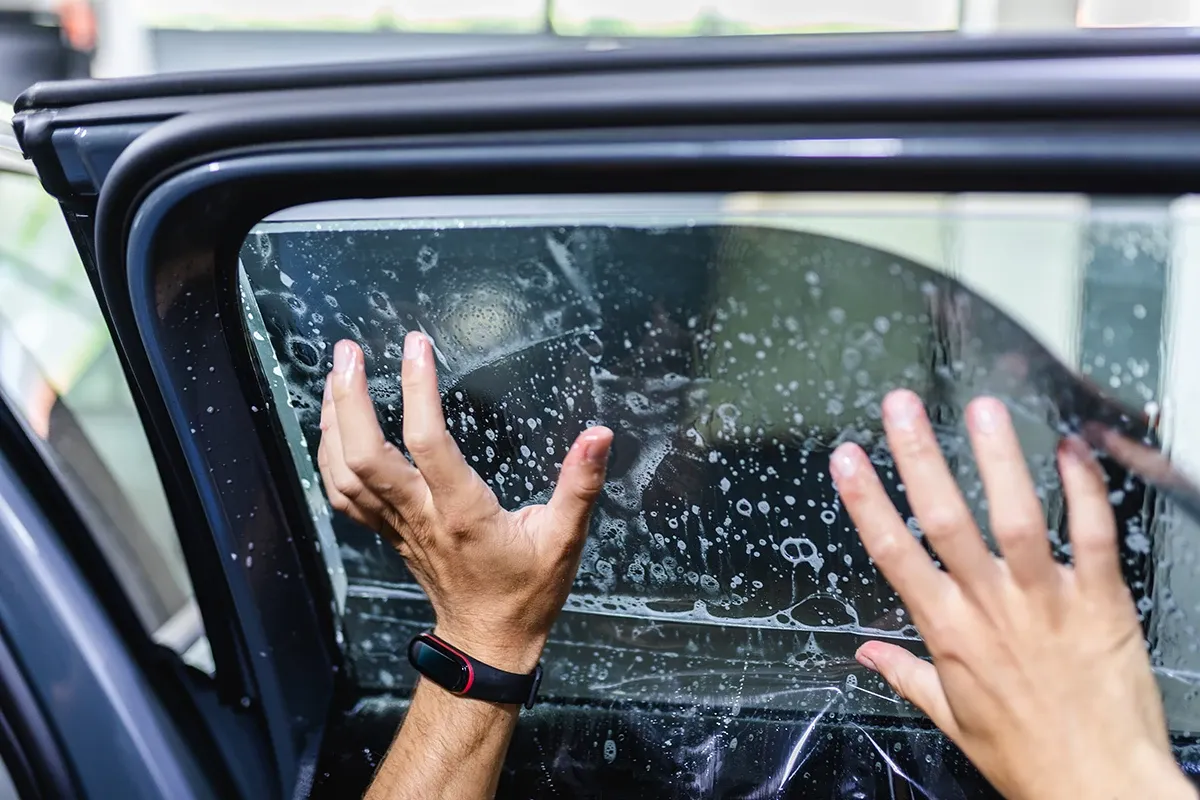 Film de teinte noir foncé pour vitres de voiture,rouleau de verre