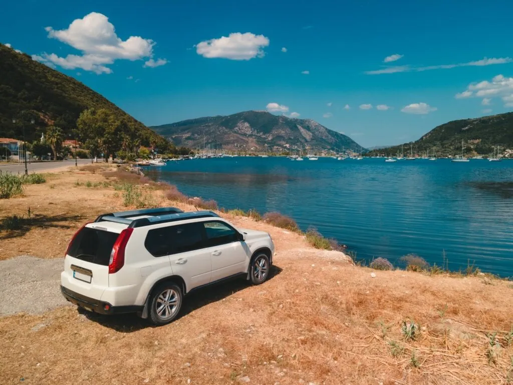 een complete make-over van een auto met Solarplexius panelen